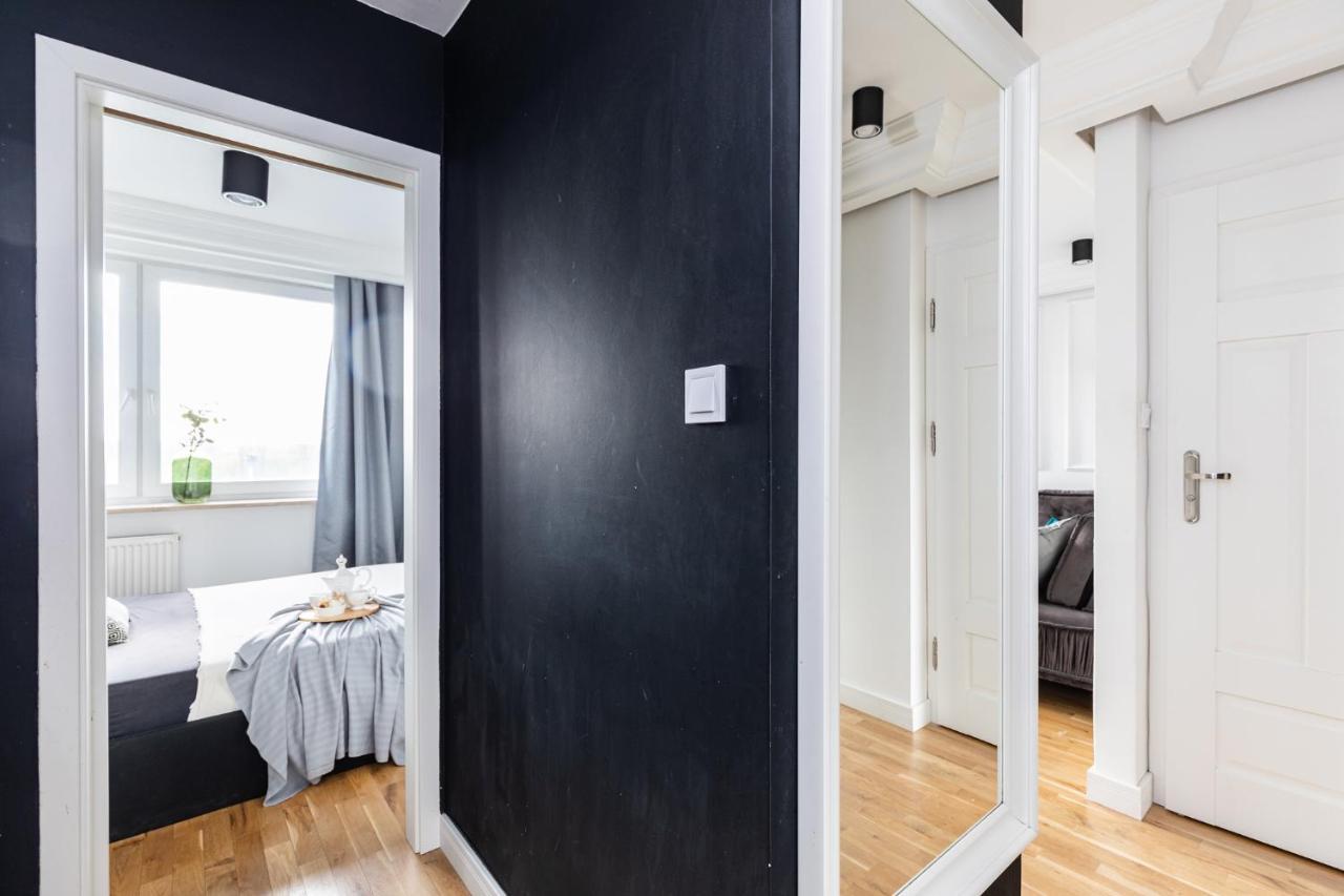 Apartment Superapart Polna 30 *